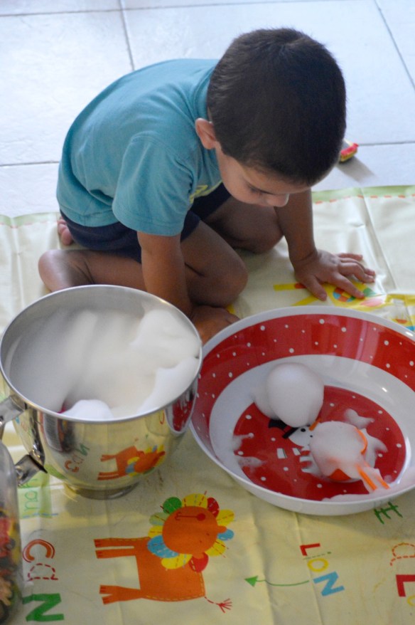 Jugando espuma